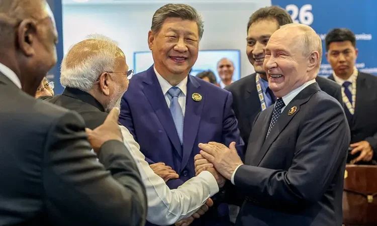 চীন, রাশিয়া ও ভারতের ব্রিকসে অর্থনৈতিক সহযোগিতা জোরদারের আলোচনা